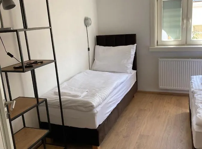 Zizkov Tower Hotel apartamentowy Praga