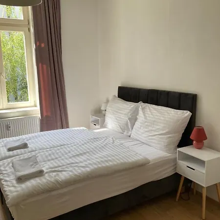 Lägenhetshotell Zizkov Tower