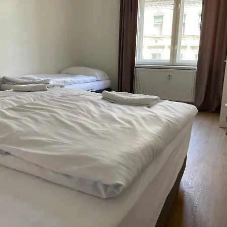 Zizkov Tower 3* Prag