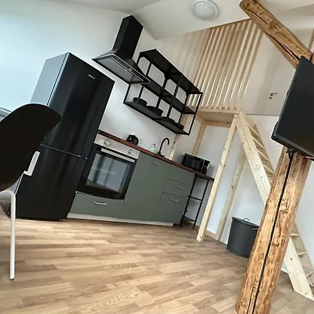 Zizkov Tower 3* Prag