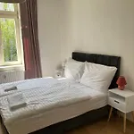 Apartmanhotel Zizkov Tower